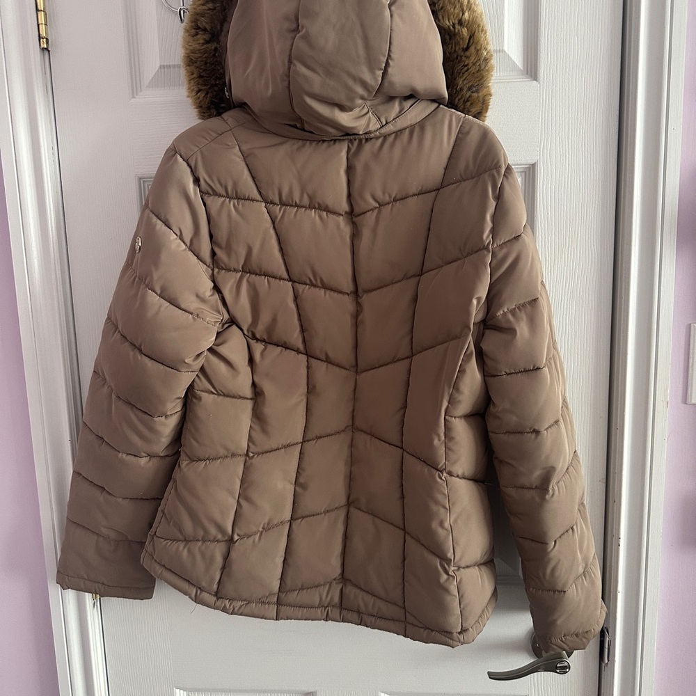 Calvin Klein beige jacket - Picture 3 of 4